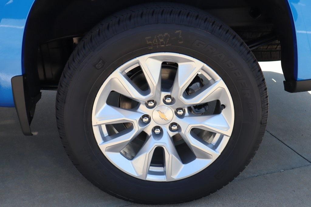 new 2025 Chevrolet Silverado 1500 car, priced at $40,681