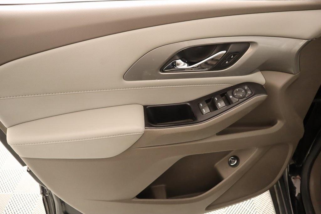 used 2020 Chevrolet Traverse car, priced at $19,999