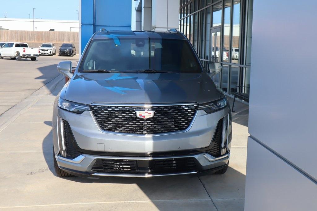 new 2025 Cadillac XT6 car, priced at $51,476