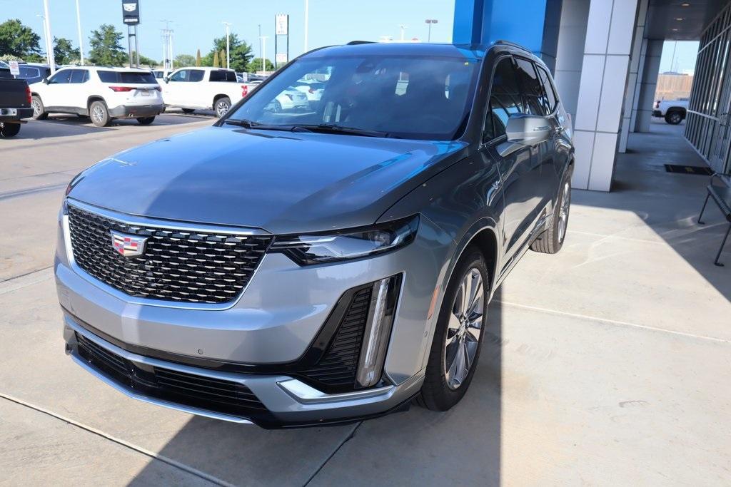 new 2025 Cadillac XT6 car, priced at $51,476