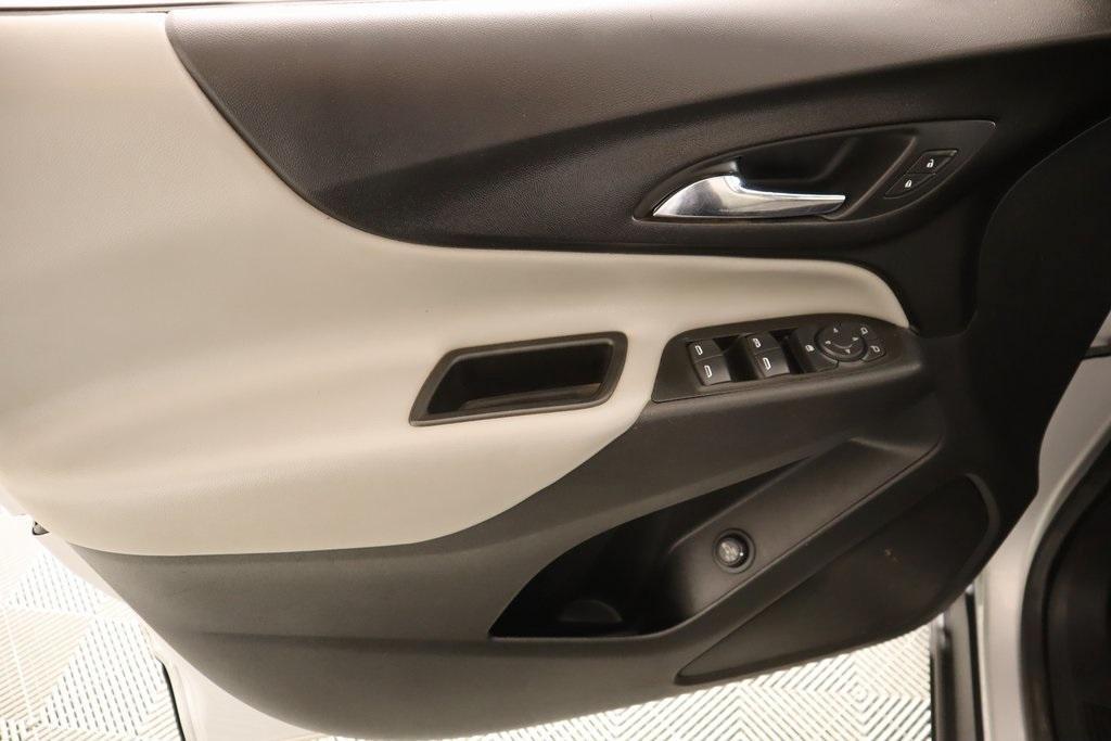 used 2022 Chevrolet Equinox car, priced at $21,433