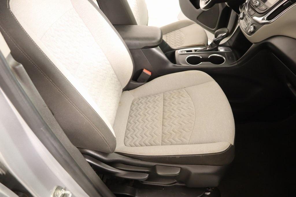 used 2022 Chevrolet Equinox car, priced at $21,433