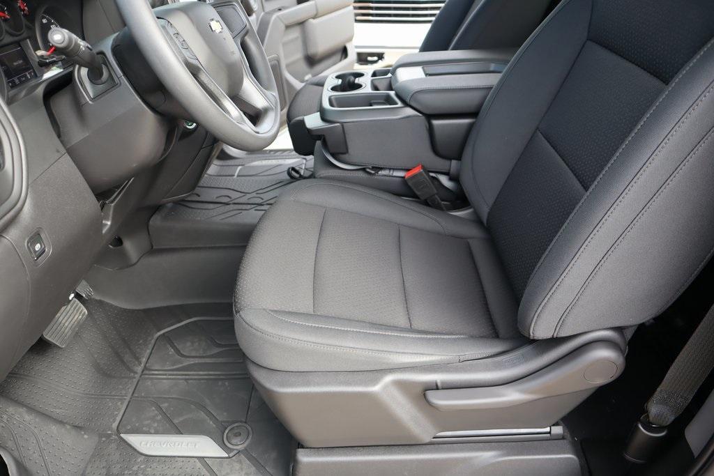 new 2025 Chevrolet Silverado 1500 car, priced at $38,381