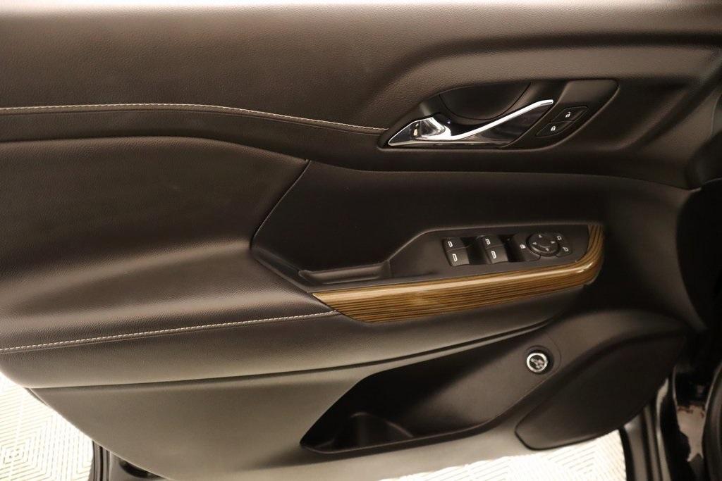 used 2023 GMC Acadia car, priced at $29,600