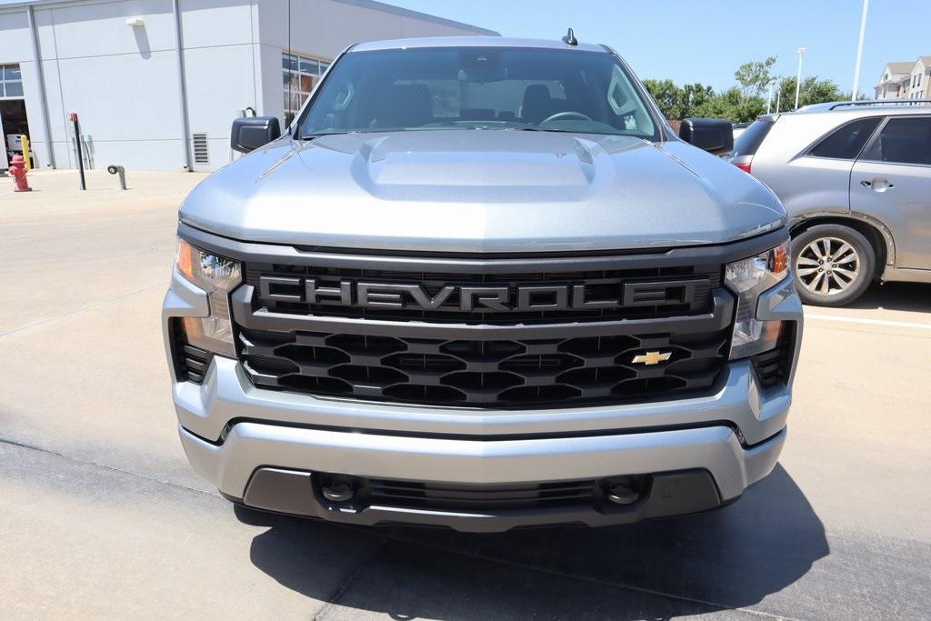 new 2025 Chevrolet Silverado 1500 car, priced at $40,326
