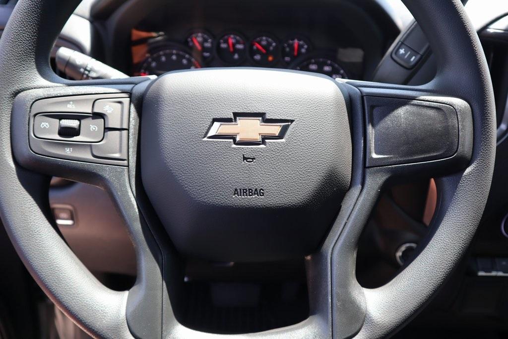 new 2025 Chevrolet Silverado 1500 car, priced at $40,326