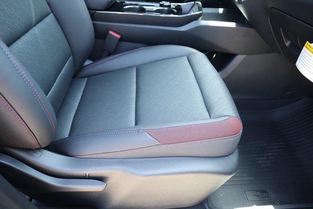 new 2026 Chevrolet Equinox car, priced at $32,062