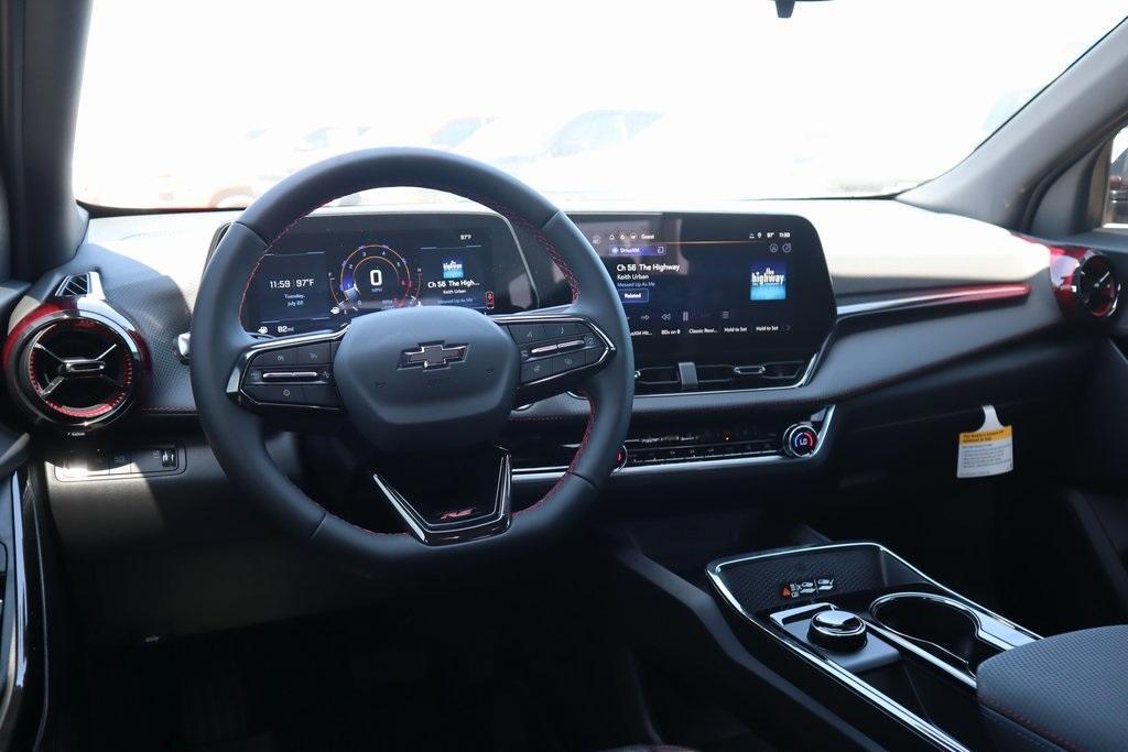new 2026 Chevrolet Equinox car, priced at $32,062