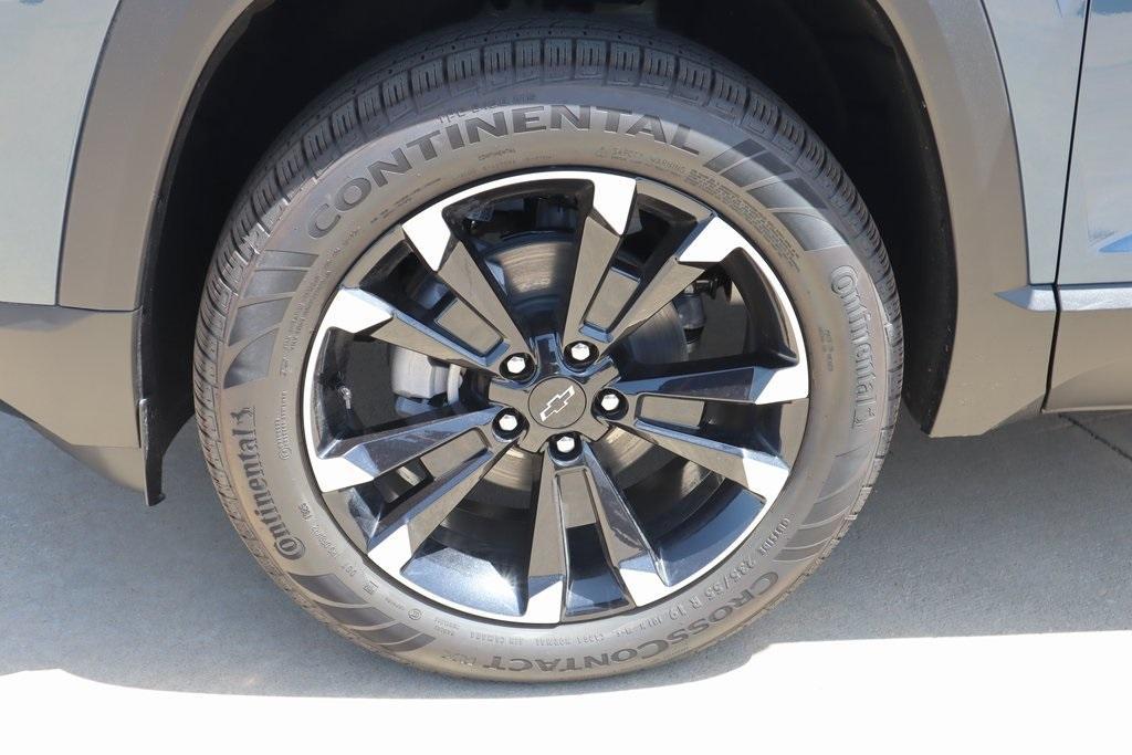 new 2026 Chevrolet Equinox car, priced at $32,062