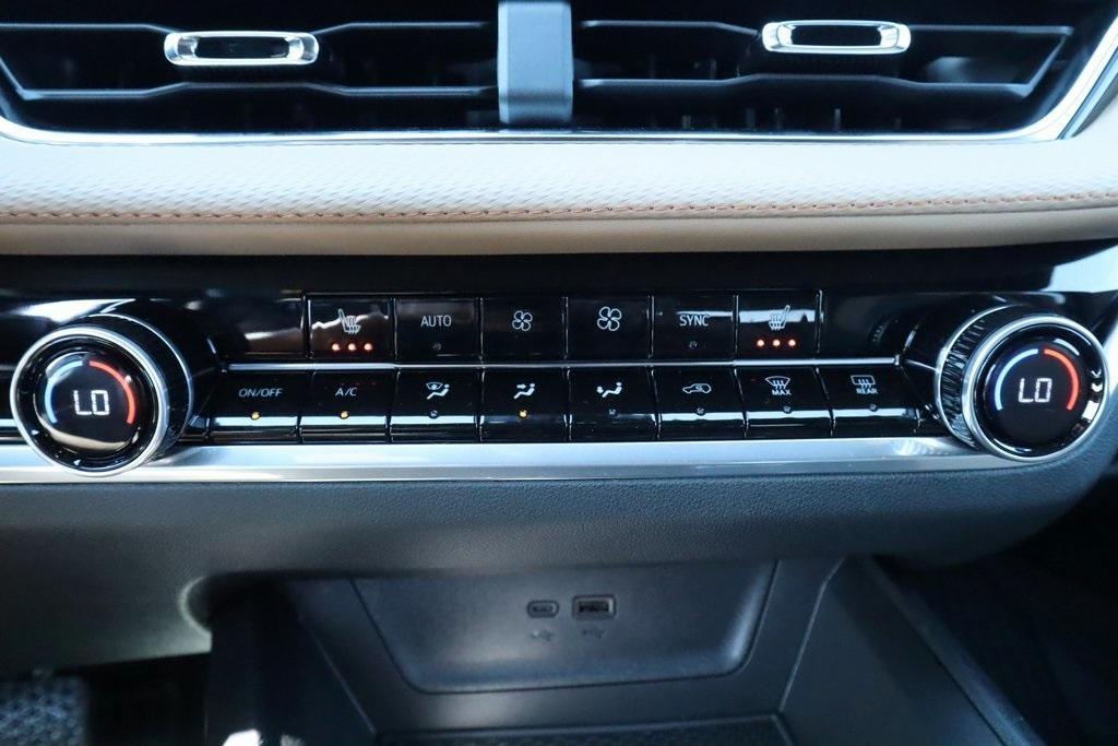 new 2026 Chevrolet Equinox car, priced at $38,251