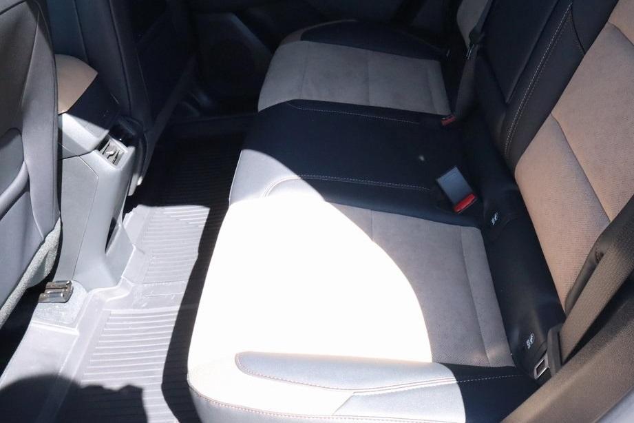 new 2026 Chevrolet Equinox car, priced at $38,251