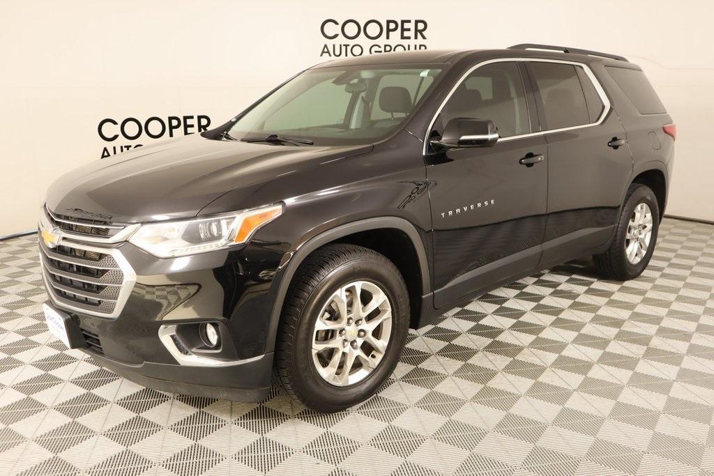 used 2020 Chevrolet Traverse car, priced at $23,390