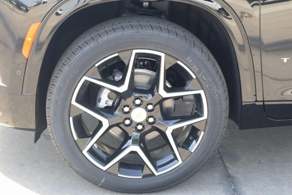 new 2025 Chevrolet Traverse car, priced at $52,408