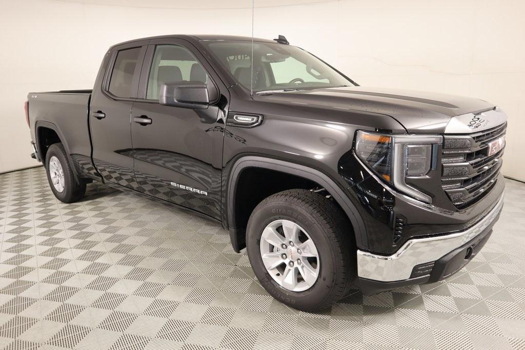 used 2025 GMC Sierra 1500 car, priced at $39,999