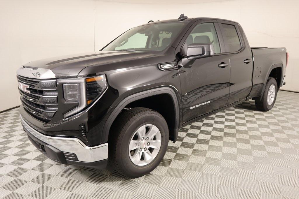 used 2025 GMC Sierra 1500 car, priced at $39,764