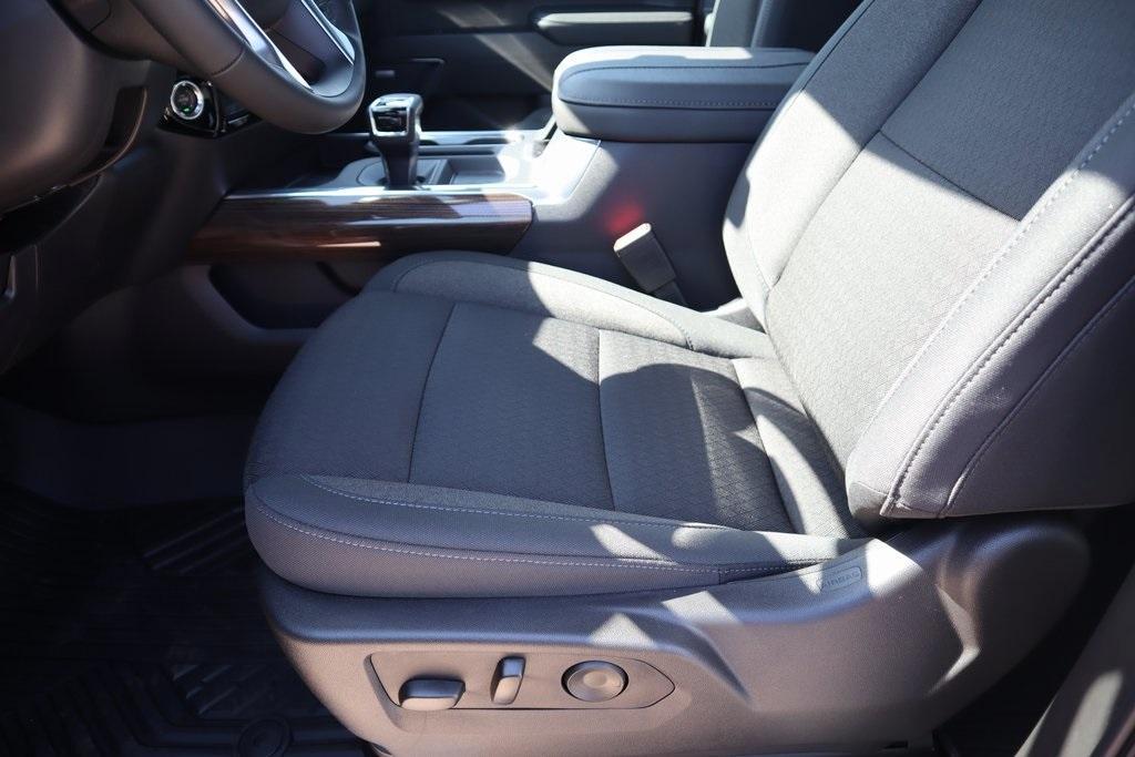 new 2025 Chevrolet Silverado 1500 car, priced at $59,978