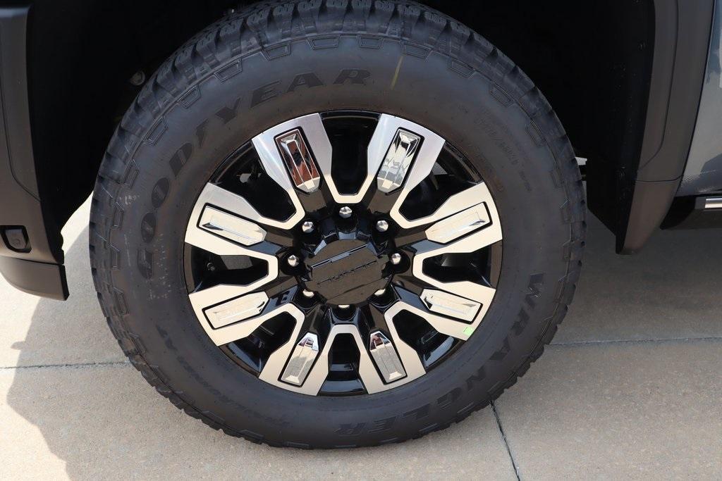 new 2025 GMC Sierra 2500 car, priced at $81,789