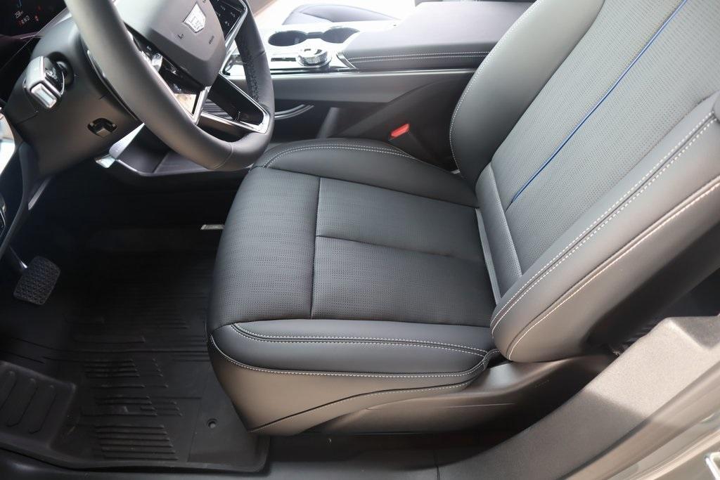 new 2025 Cadillac LYRIQ car, priced at $60,278