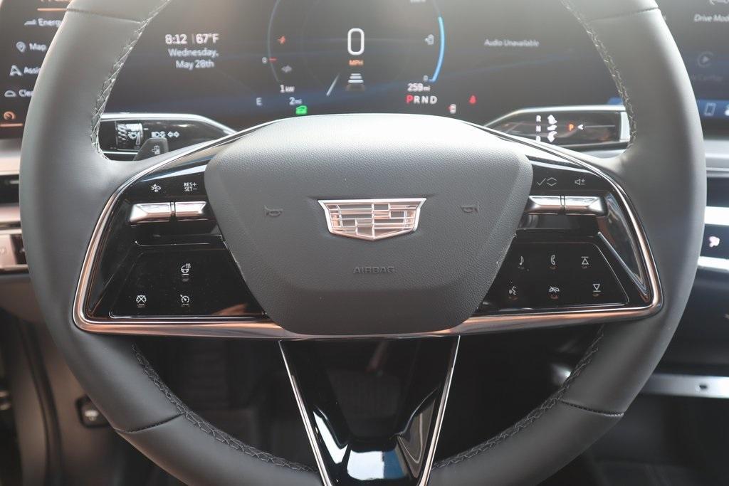 new 2025 Cadillac LYRIQ car, priced at $60,278