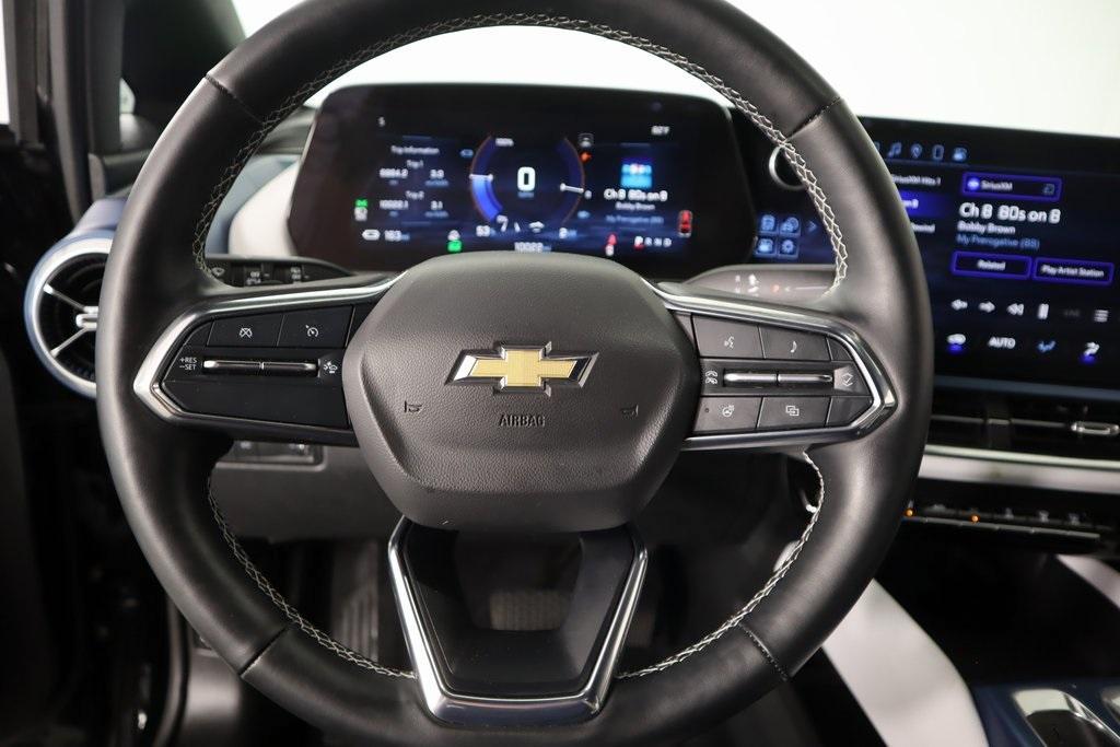 used 2024 Chevrolet Equinox EV car, priced at $28,906