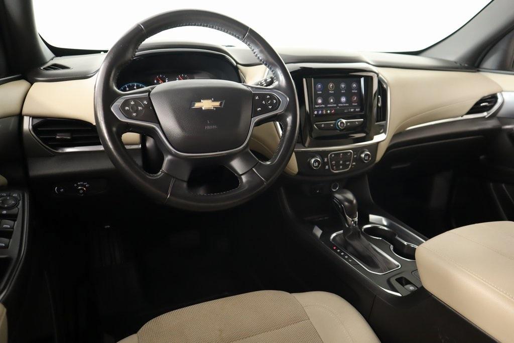 used 2022 Chevrolet Traverse car, priced at $25,734