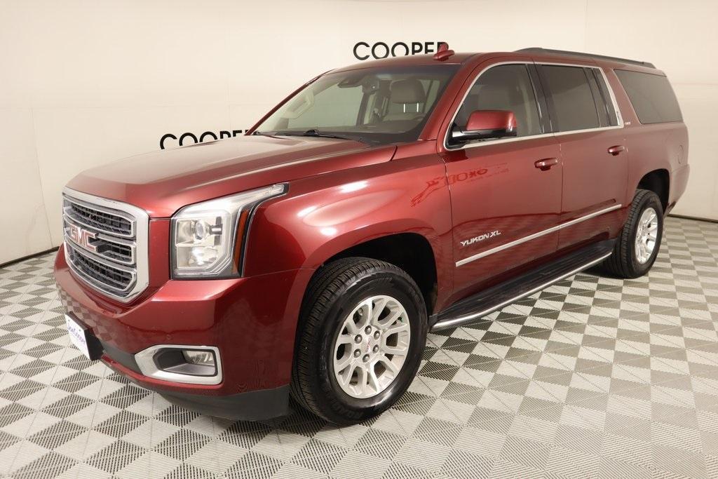 used 2020 GMC Yukon XL car, priced at $25,391