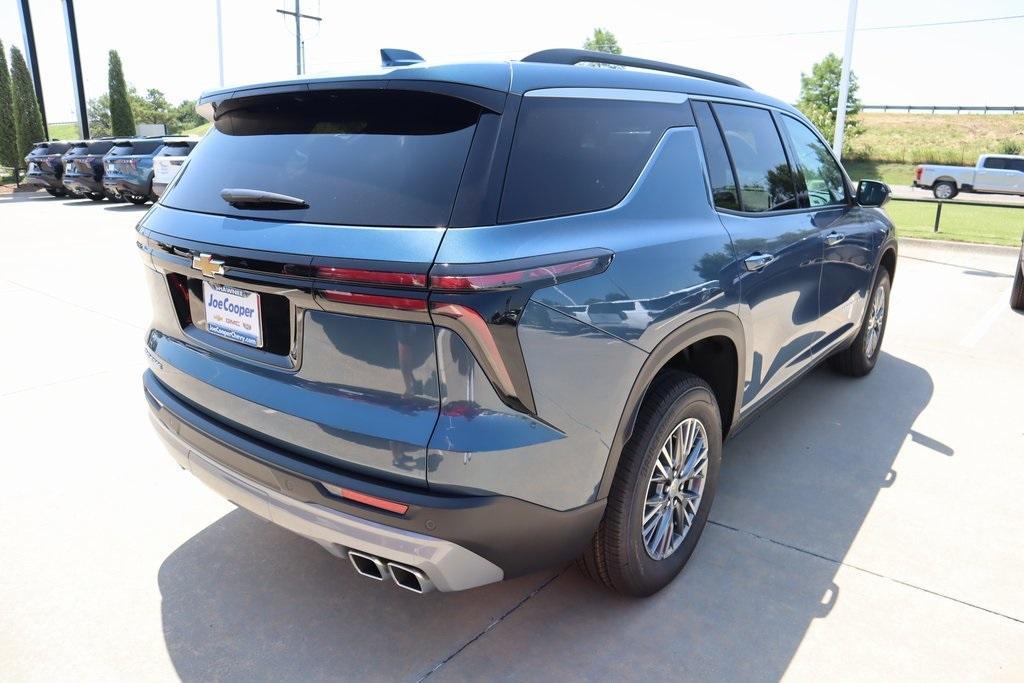 new 2025 Chevrolet Traverse car, priced at $39,639