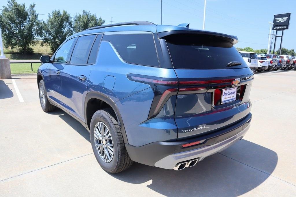 new 2025 Chevrolet Traverse car, priced at $39,639