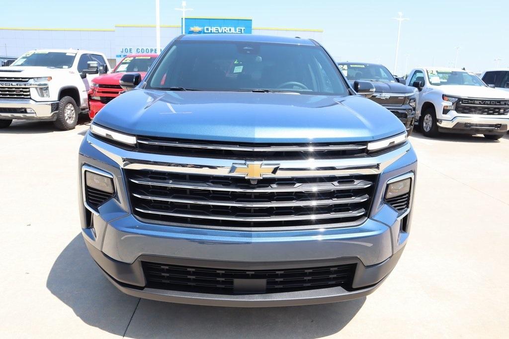 new 2025 Chevrolet Traverse car, priced at $39,639