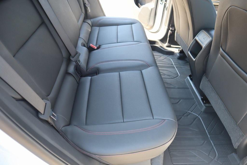 new 2025 Chevrolet Trax car, priced at $27,239