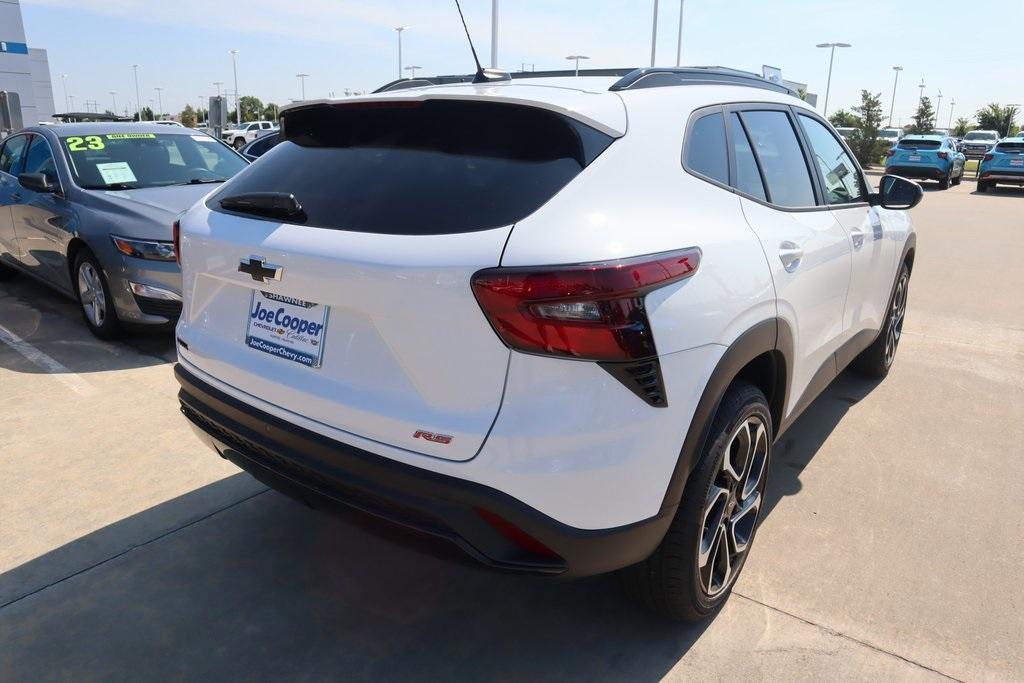 new 2025 Chevrolet Trax car, priced at $27,239