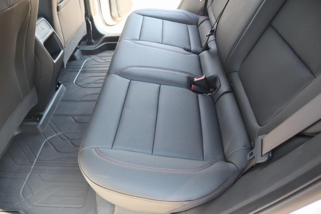 new 2025 Chevrolet Trax car, priced at $27,239