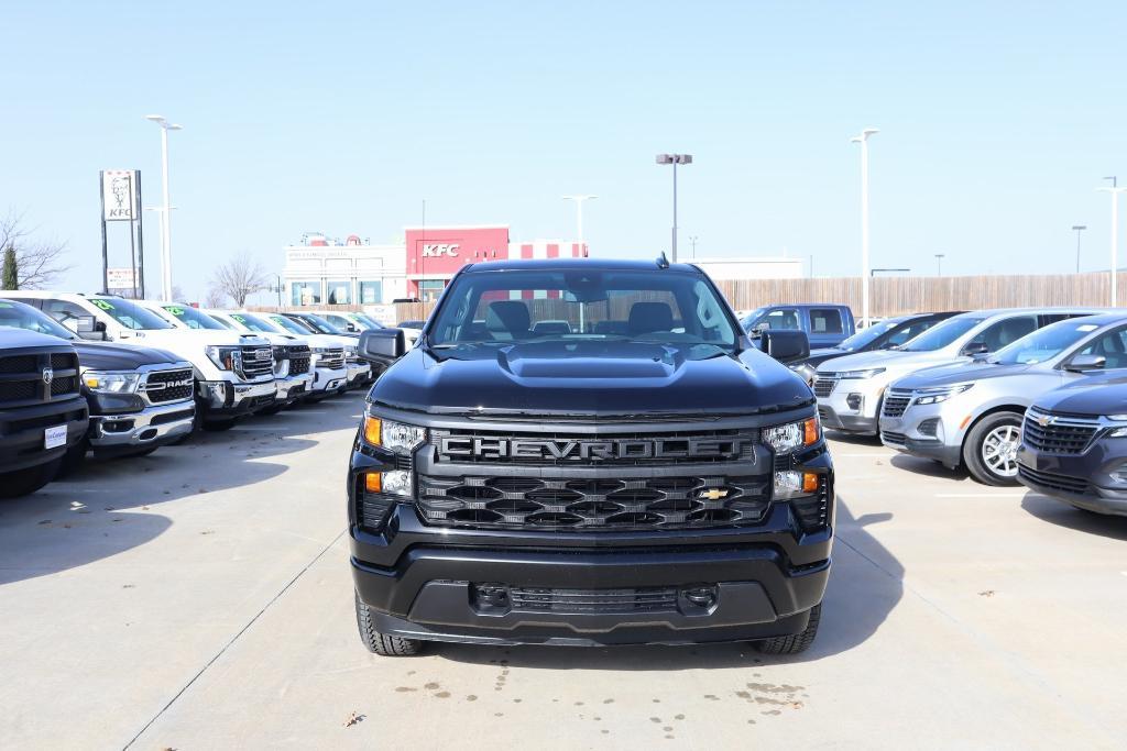 new 2025 Chevrolet Silverado 1500 car, priced at $36,093
