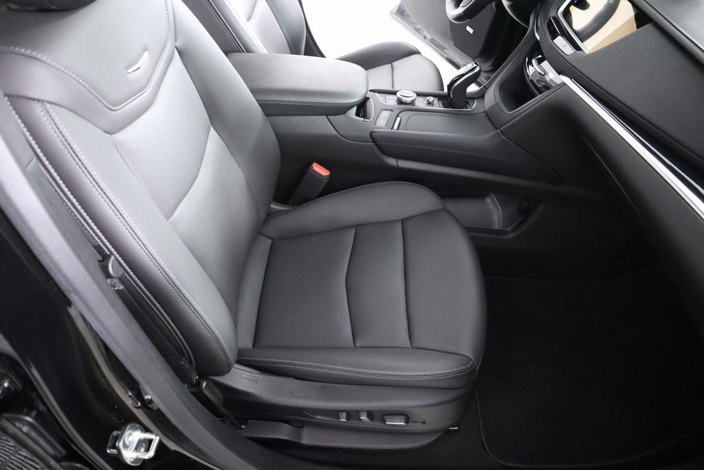 used 2024 Cadillac XT5 car, priced at $43,526