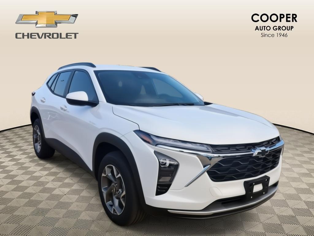 new 2025 Chevrolet Trax car, priced at $25,760