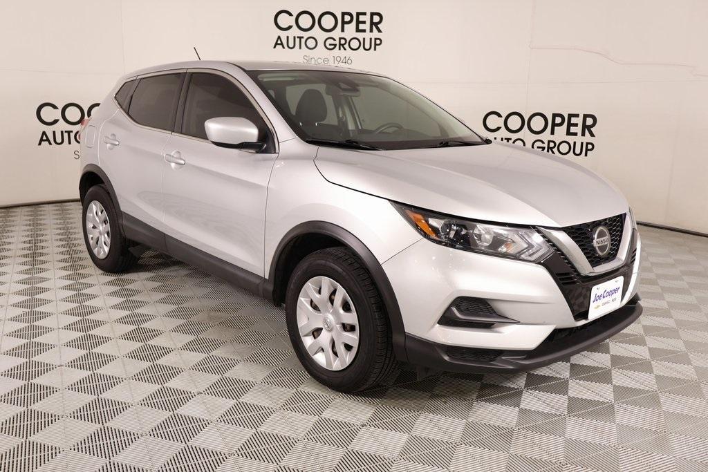 used 2020 Nissan Rogue Sport car, priced at $14,995
