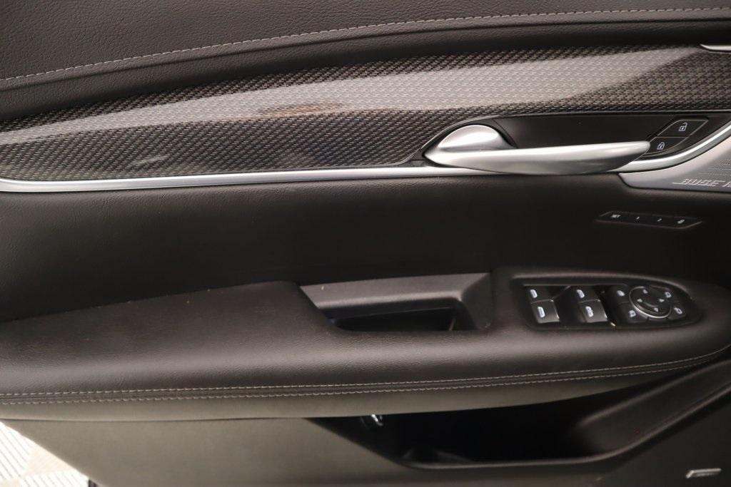 used 2023 Cadillac XT5 car, priced at $37,325