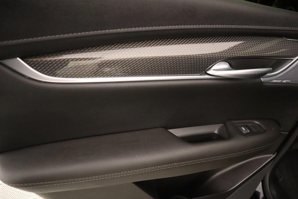 used 2023 Cadillac XT5 car, priced at $37,325