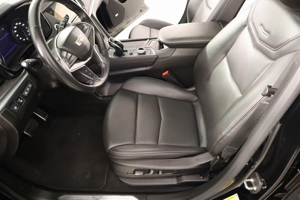used 2023 Cadillac XT5 car, priced at $37,325