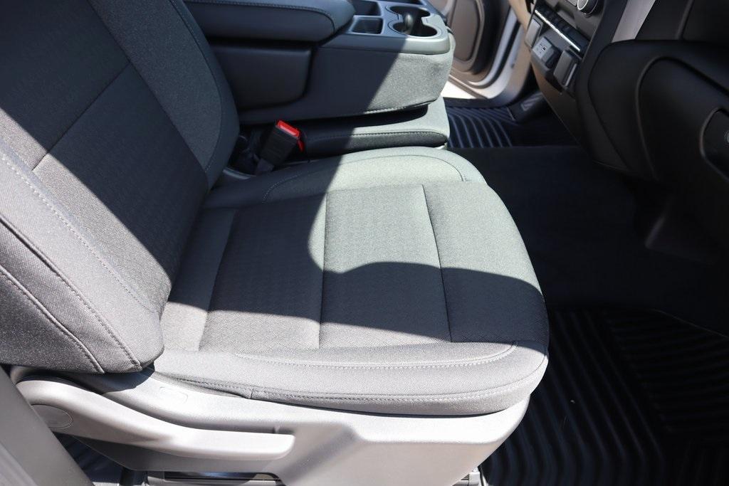 new 2025 Chevrolet Silverado 1500 car, priced at $37,513