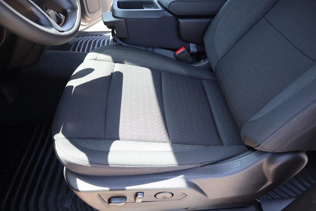new 2025 Chevrolet Silverado 1500 car, priced at $37,513