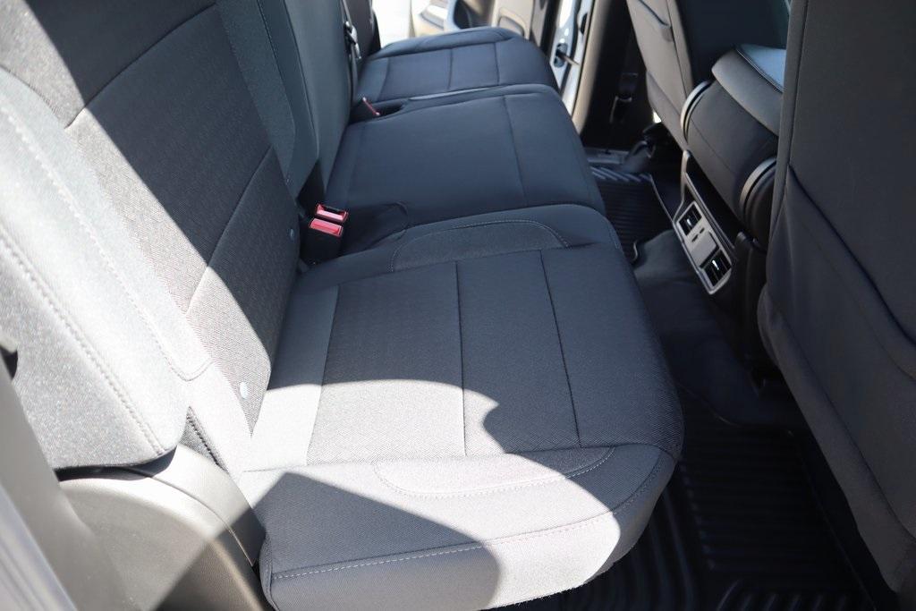 new 2025 Chevrolet Silverado 1500 car, priced at $37,513