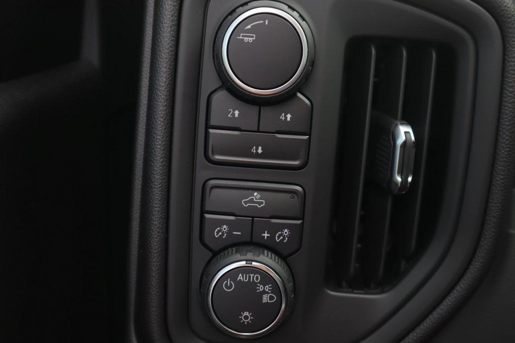 new 2025 Chevrolet Silverado 2500 car, priced at $51,720