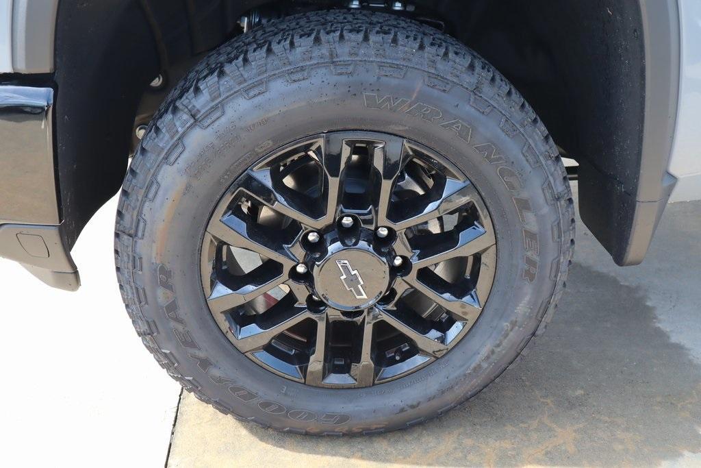 new 2025 Chevrolet Silverado 2500 car, priced at $51,720
