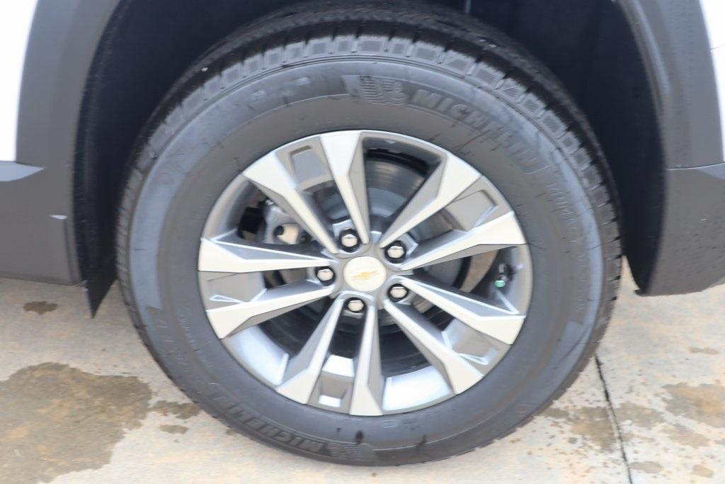 new 2026 Chevrolet Equinox car, priced at $31,245