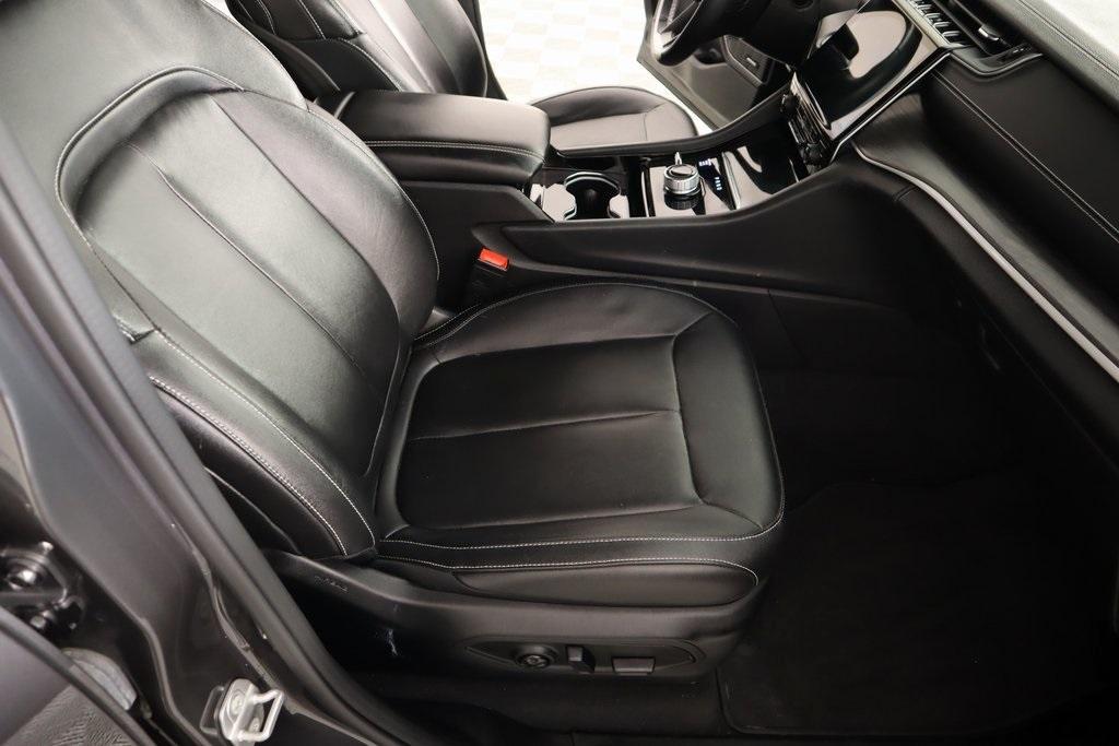 used 2022 Jeep Grand Cherokee L car, priced at $30,929