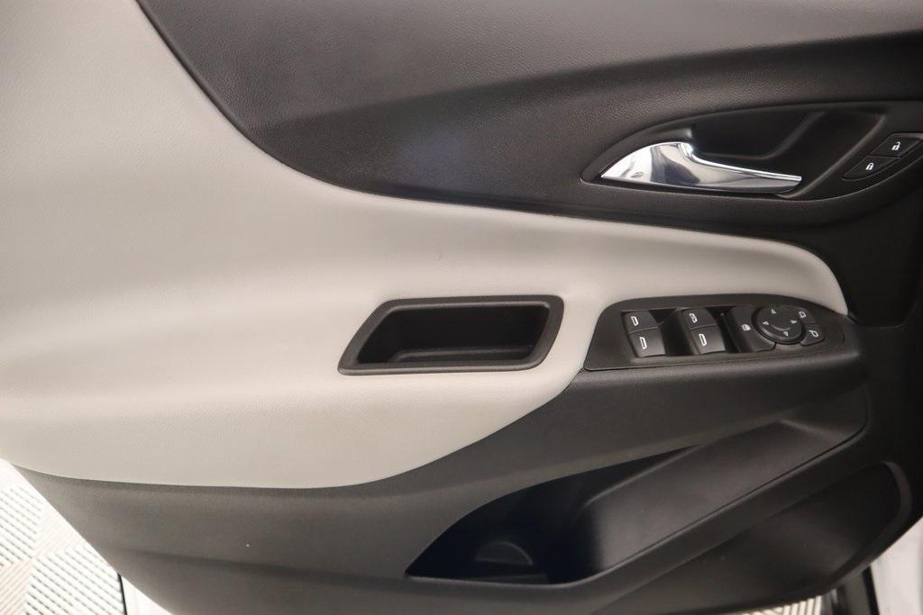 used 2022 Chevrolet Equinox car, priced at $21,337
