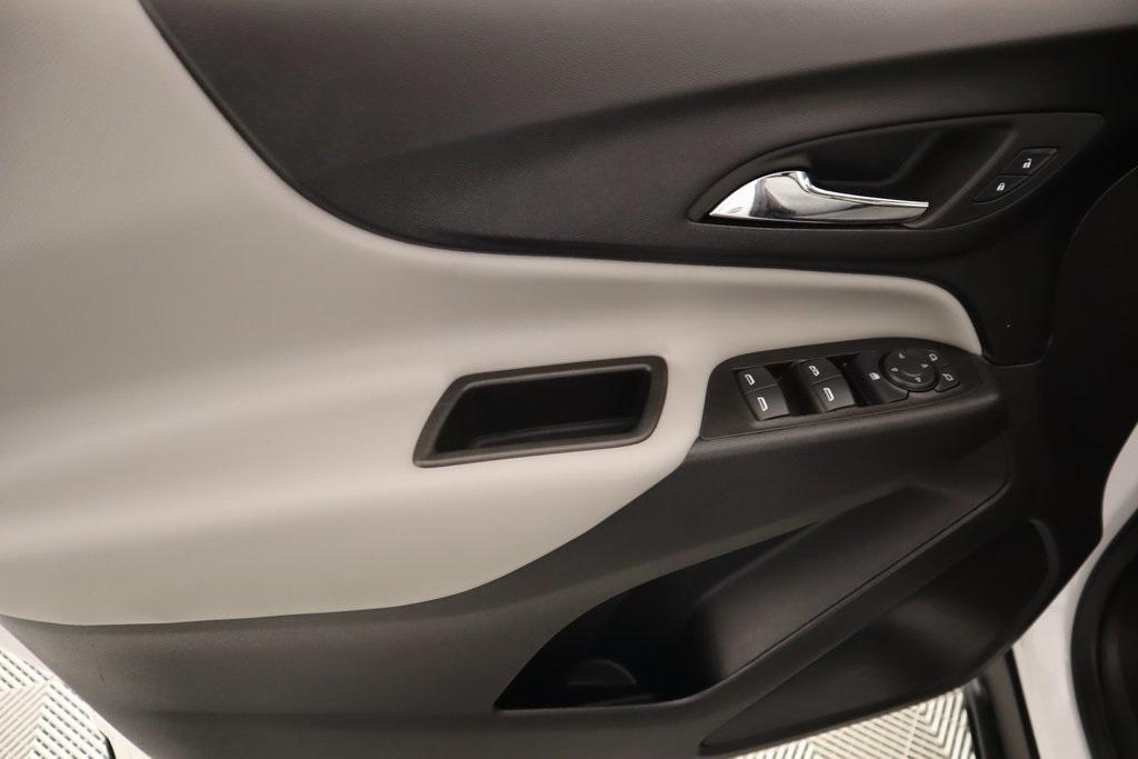 used 2024 Chevrolet Equinox car, priced at $21,996