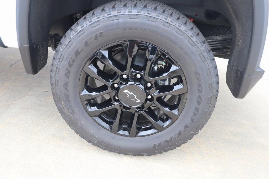 new 2025 Chevrolet Silverado 2500 car, priced at $75,046