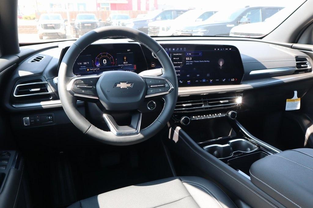 new 2026 Chevrolet Traverse car, priced at $41,765